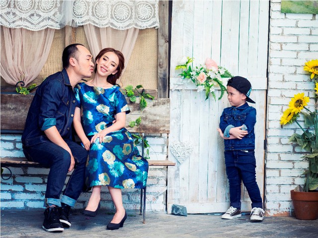 Con trai Hoa hậu l&agrave;ng h&agrave;i rất đ&aacute;ng y&ecirc;u v&agrave; th&iacute;ch diễn xuất.