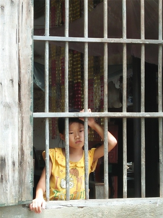 Thắm rất mong mẹ quay về.