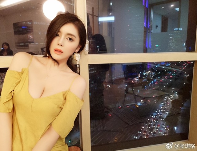 ngo ngang cuoc song cua hoa hau trung quoc lam nghe nhay cam hinh anh 21