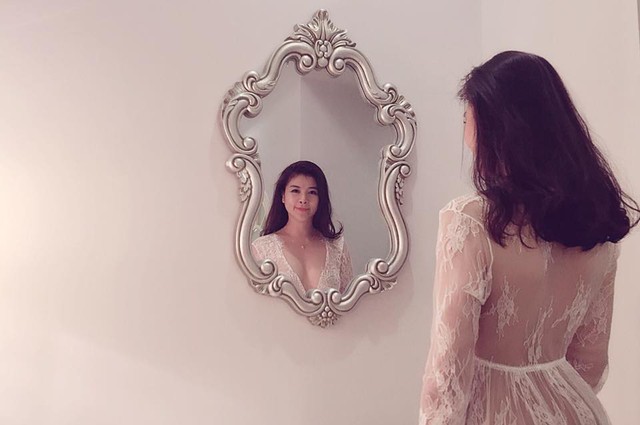 
Nghệ sĩ h&agrave;i c&oacute; nhiều shoot h&igrave;nh đời thực kh&aacute;c xa tr&ecirc;n phim.
