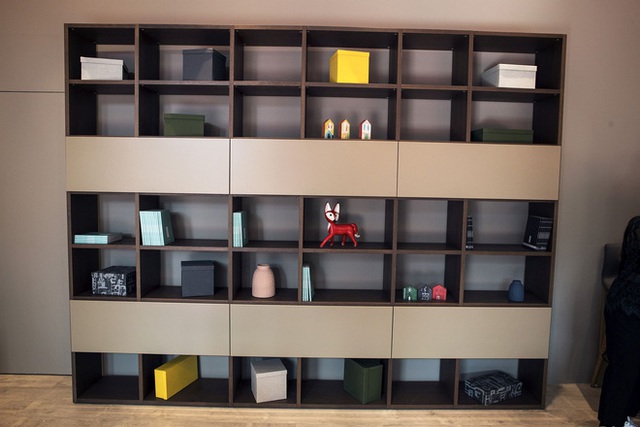 Một thiết kế hộp mở giá sách phù hợp cho những không gian nhà hiện đại.