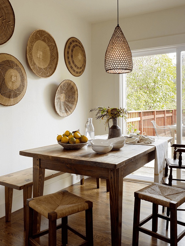 Những căn phòng bếp theo phong cách mộc mạc, giản dị cũng rất thích hợp với kiểu trang trí này.