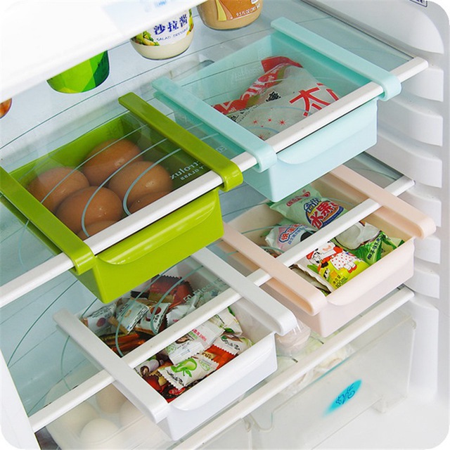10. Ngăn kéo có phần nắp kẹp lên phần ngăn kéo của tủ lạnh, giúp vô số những đồ ăn hay thực phẩm được lưu trữ gọn gàng, tươi ngon.