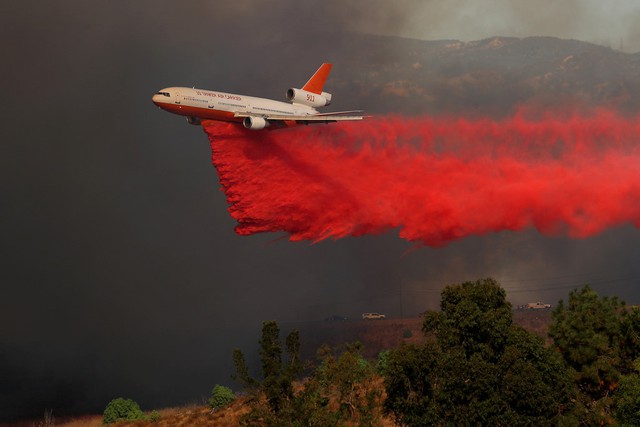 &Ocirc;ng n&oacute;i th&ecirc;m rằng c&aacute;c nguồn lực từ khắp California bắt đầu đổ về khu vực n&agrave;y từ cuối ng&agrave;y 9/10.