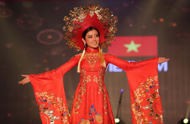 
Huyền My là thí sinh Việt Nam đạt thành tích cao nhất trong các cuộc thi sắc đẹp lớn trên thế giới.
