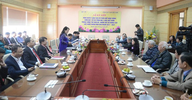 
Bộ trưởng Bộ Y tế Nguyễn Thị Kim Tiến phát biểu tại Lễ ký kết.
