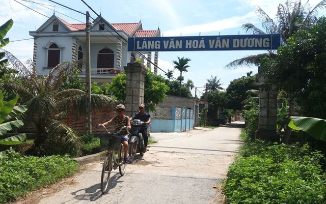 Làng Vân Dương (xã Kim Khê), nơi xảy ra sự việc nhóm côn đồ truy sát nhầm nhà chủ nợ. Ảnh: Đ.Tuỳ