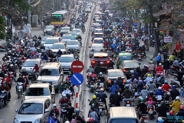 Hà Nội lập đề án chống ùn tắc giao thông. Ảnh: TL