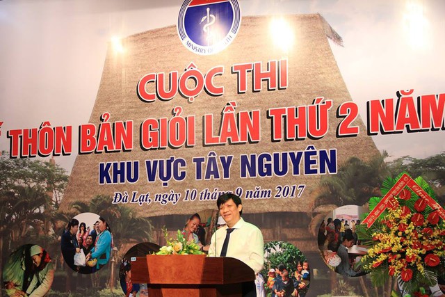 
GS.TS Nguyễn Thanh Long - Thứ trưởng Bộ Y tế, Trưởng ban tổ chức cuộc thi - đánh giá rất cao vai trò của lực lượng y tế thôn bản trong các chương trình y tế của Việt Nam.
