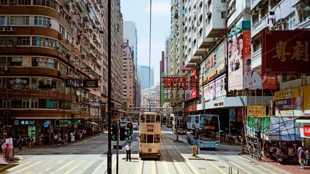 
3. Hong Kong

Lương trung bình năm của lao động nước ngoài: 178.700 USD . Ảnh: CNN.
