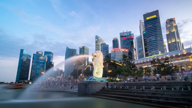 
5. Singapore

Lương trung bình năm của lao động nước ngoài: 162.200 USD . Ảnh: TechinAsia.
