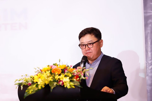 Ông Lee Sung Gun phát biểu tại buổi lễ ra mắt trường mầm non Dongsim – Dongsim Kindergarten.