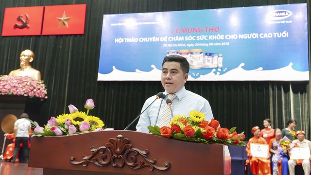 ''
Ông Nguyễn Văn Quang - Giám đốc kinh doanh miền Tp.HCM phát biểu tại buổi lễ
''