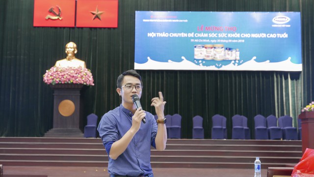 ''
Ông Nguyễn Hữu Tuấn - Trưởng ban nhãn hiệu Sữa bột phát biểu tại buổi lễ
''