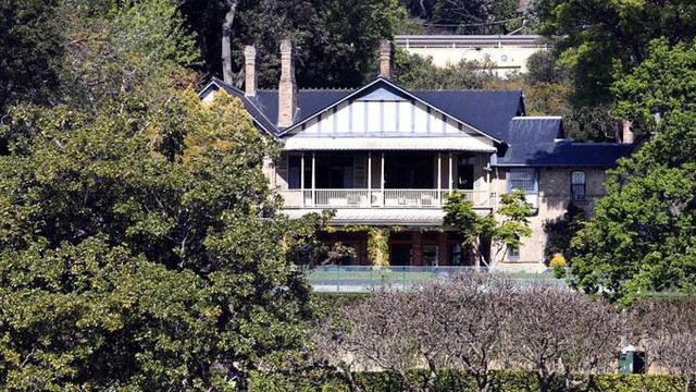 Nhà đồng sáng lập hãng công nghệ Atlassian (Australia) - Tỷ phú Mike Cannon-Brookes và vợ Annie vừa mua căn biệt thự Fairwater ở Sydney với giá 100 triệu đôla Australia (72 triệu USD). Đây là giá bán cao kỷ lục của một căn nhà tại nước này.