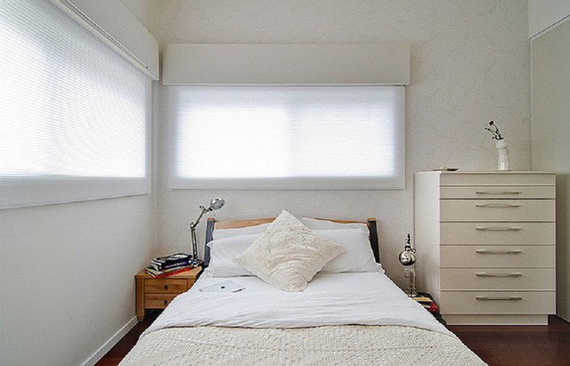 
Một thiết kế phòng ngủ trắng tinh nữa có vẻ đẹp tinh tế và quyến rũ.

