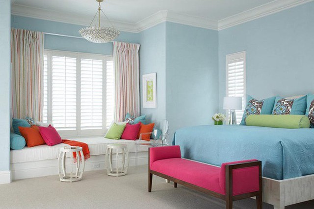 
Thiết kế đơn giản nhưng không hề thiếu điểm nhấn trong căn phòng ngủ mang phong cách hiện đại.
