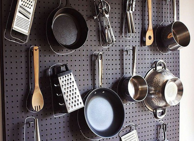 
Đây là ý tưởng lưu trữ thông minh giúp nhà bếp trông có tổ chức hơn.
