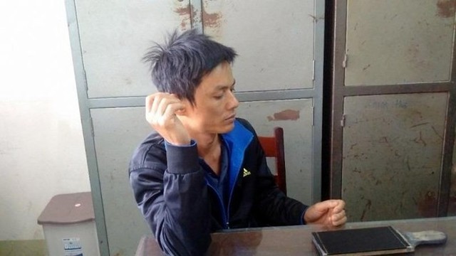 
Dũng tại cơ quan điều tra.
