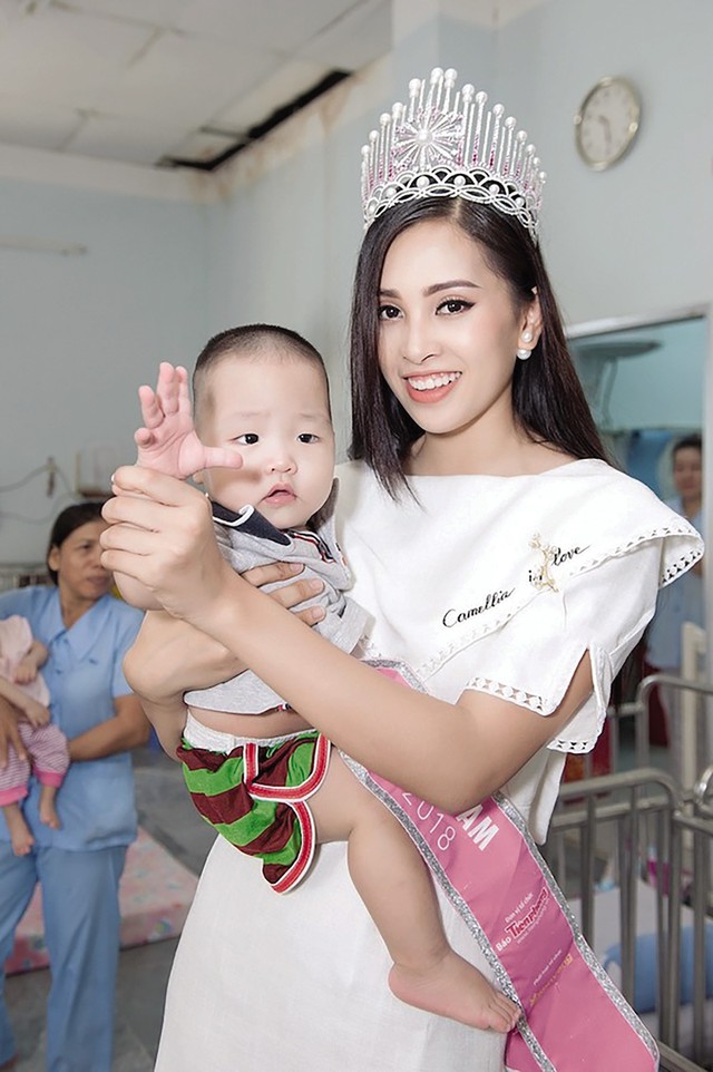 
Công chúng mong chờ những hình ảnh đẹp như thế này của Trần Tiểu Vy trong 2 năm đảm nhiệm ngôi vị Hoa hậu Việt Nam.             Ảnh: TL
