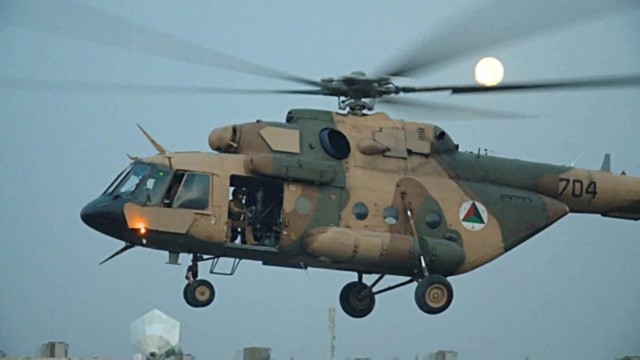 Một trực thăng qu&acirc;n sự của Afghanistan