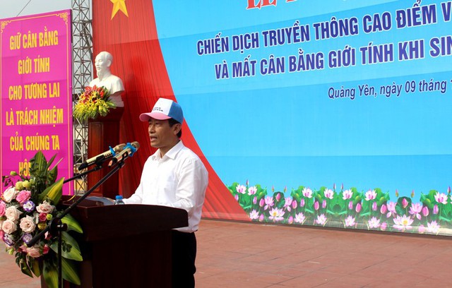 
Ông Nguyễn Mạnh Tuấn - Phó giám đốc Sở y tế tỉnh Quảng Ninh phát biểu tạ Lễ ra quân
