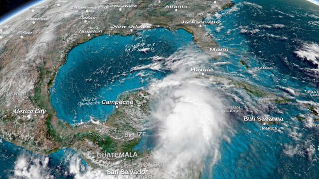 B&atilde;o Michael tiến thẳng đến bang Florida, Mỹ.