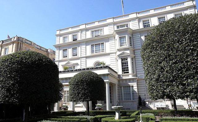 Dinh thự Clarence House ở London của Thái tử Charles. Ảnh: UK Press.