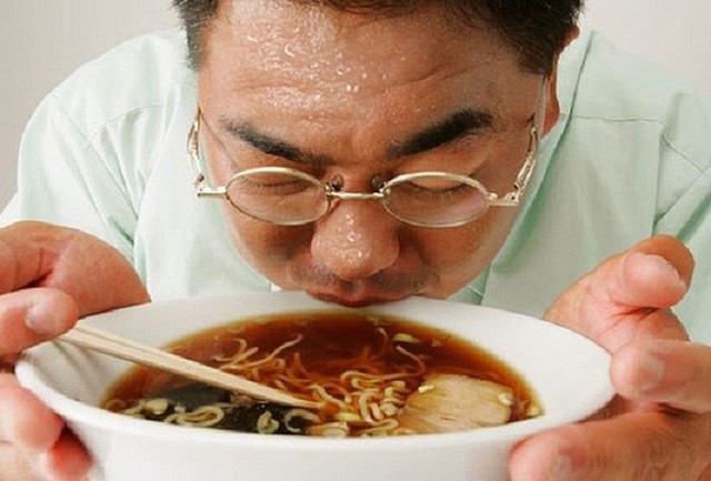 3 Đừng ăn quá nóng