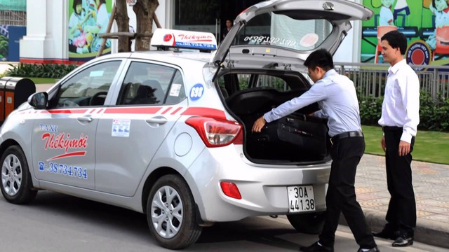 
Đề xuất gây tranh cãi trong mảng quản lý taxi ở Hà Nội.
