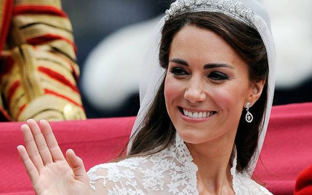 Kate xinh đẹp trong ngày cưới hoàng tử William vào ngày 29/4/2011. Ảnh: Reuters.