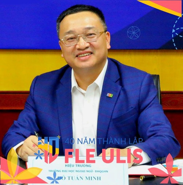 H&agrave;nh động nhận lỗi của hiệu trưởng ĐH Ngoại ngữ (ĐH Quốc gia H&agrave; Nội) khiến sinh vi&ecirc;n cảm thấy ấm l&ograve;ng. Ảnh: FBNV.