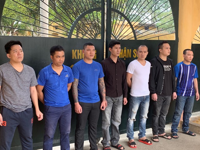 
7 đối tượng cầm đầu băng nhóm tín dụng đen Nam Long bị bắt giữ. Ảnh: Công an Thanh Hóa
