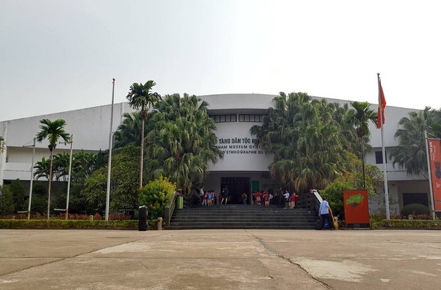 
Việc Bảo tàng Dân tộc học Việt Nam bị mất trộm 2 gốc sưa quý hiếm trong đêm giấy lên lo ngại về công tác an ninh trong khu vực.
