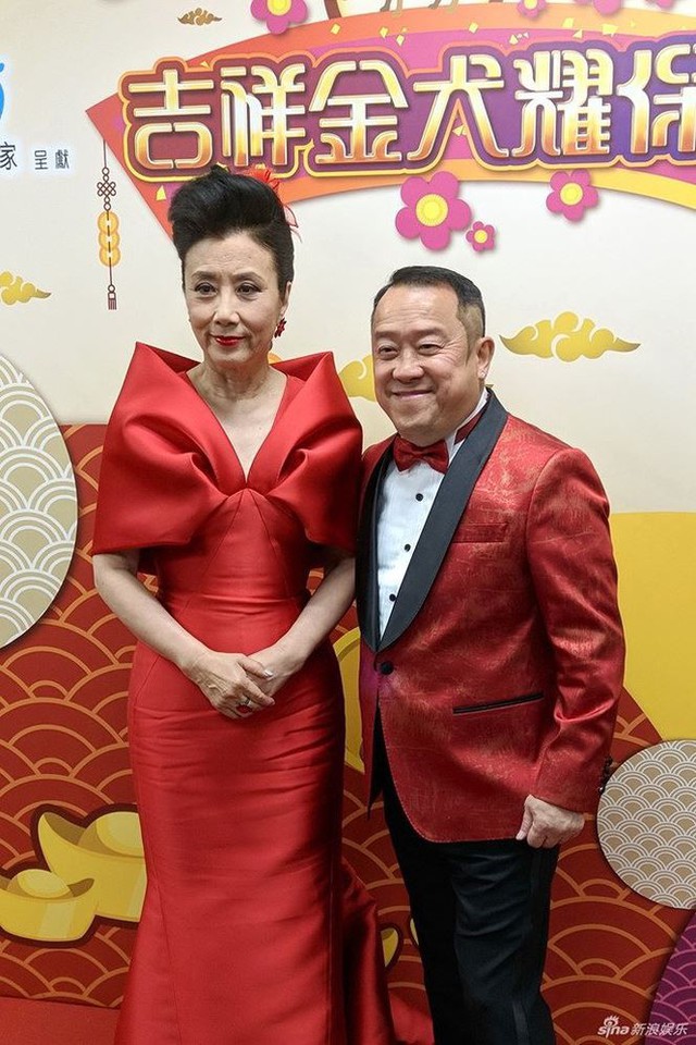 Tăng Chí Vỹ và Uông Minh Thuyên. Cả hai trong nhiều năm qua được các thế hệ diễn viên tôn kính gọi là “nhất ca”, “nhất tỷ” của đài TVB.