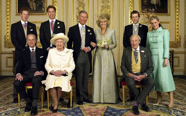 Ảnh cưới chính thức của Thái tử Charles và bà Camilla năm 2005. Ảnh: WireImage.