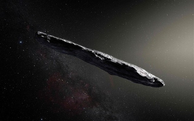 Oumuamua c&oacute; h&igrave;nh dạng giống như một điếu x&igrave; g&agrave;. Ảnh: NBC.