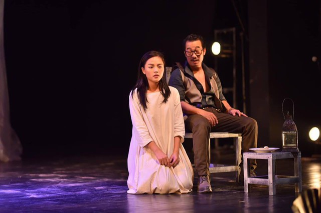 
Thu Quỳnh trong vở diễn Cậu Vanya của Nhà hát Tuổi trẻ
