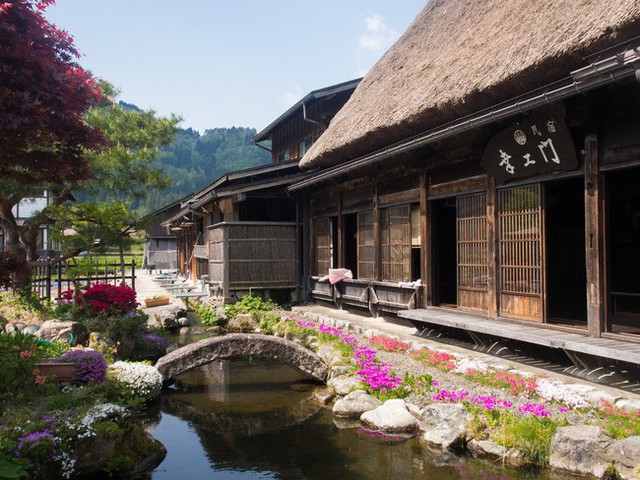 
Nét kiến trúc rất riêng của Nhật Bản.

