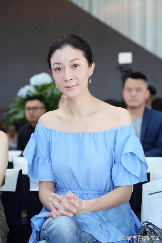 Ngô Ỷ Lợi ở tuổi tứ tuần.