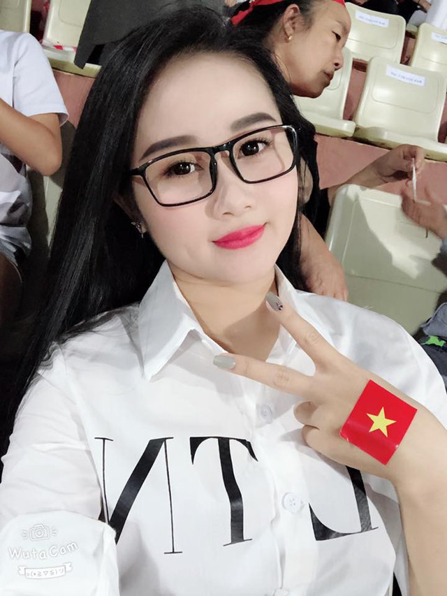Nhưng cô cũng không ngại thử nhiều phong cách đa dạng khác nhau