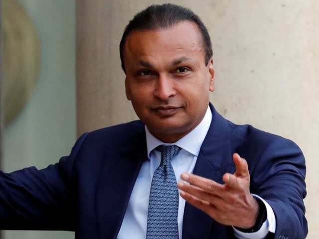 Trong khi đó, Anil Ambani hiện là chủ tịch Reliance Group với tài sản chỉ khoảng 1,5 tỷ USD. Bloomberg cho biết năm nay, việc kinh doanh của ông “gặp khá nhiều rào cản về thanh khoản và pháp lý”.