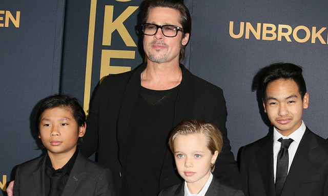 Sau khi ký thỏa thuận với Angelina Jolie, Brad Pitt được đón sinh nhật bên các con.