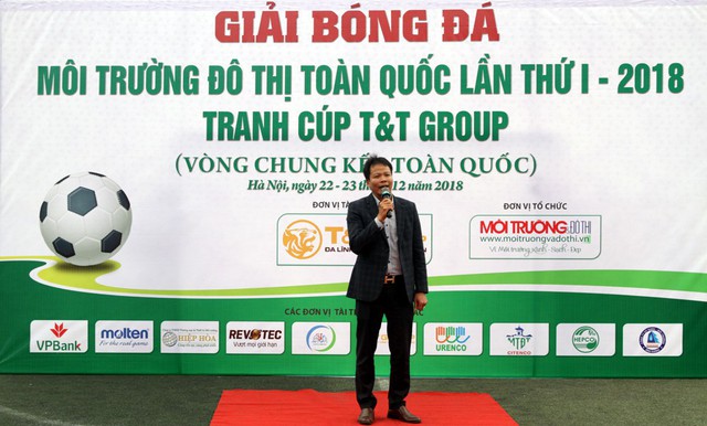 
TS.LS Đồng Xuân Thụ - Trưởng ban tổ chức, Tổng biên tập Tạp chí Môi trường và Đô thị Việt Nam - phát biểu tại lễ bế mạc.
