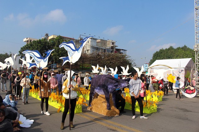 
Lễ hội Carnaval sẽ có khoảng 2.000 diễn viên, nghệ sĩ của tỉnh Hải Dương, Trung ương và Viên Chăn (Lào) cùng tỉnh Suwon (Hàn Quốc) biểu diễn. Ảnh: Đ.Tùy
