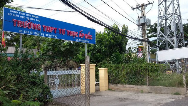 
Trường THPT tư thục Ấp Bắc nơi em Nguyễn Thùy Ngân đang theo học - Ảnh: Kim Xuyến.
