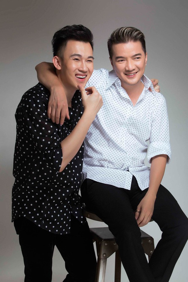 Đ&agrave;m Vĩnh Hưng l&agrave; người anh th&acirc;n thiết của Dương Triệu Vũ.