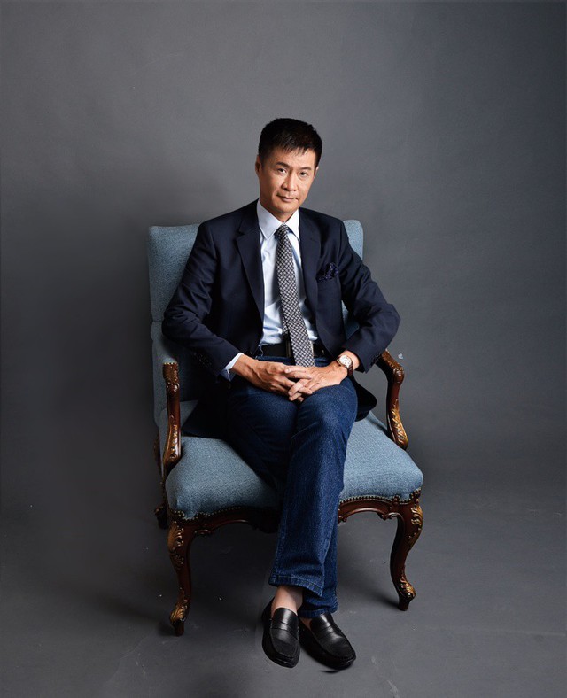 Đạo diễn L&ecirc; Ho&agrave;ng