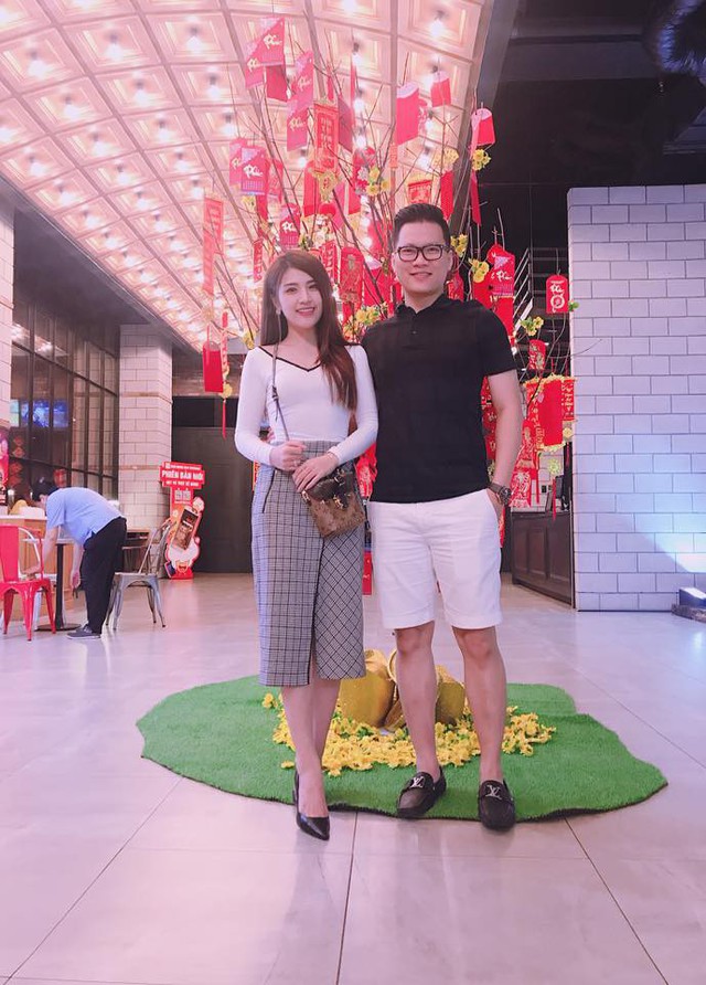 Tố Ny và bạn trai phi công.