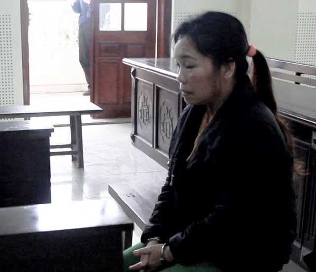 
Nguyễn Thị Út Tha tại phiên xét xử ngày 9/3.
